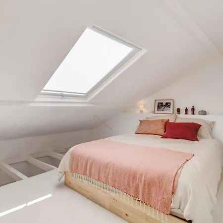 Cosy Duplex Rooftoop W/ Ac | By Airnest דירה